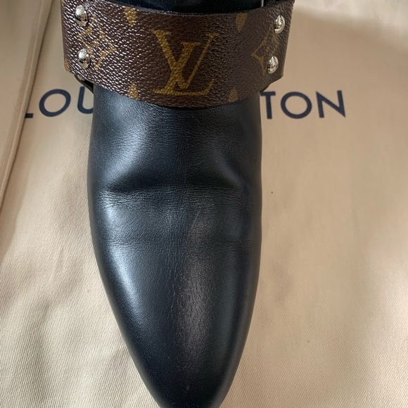 🌸 Authentic Louis Vuitton Rhapsody riding boots in size 40 - Picture 5 of 14